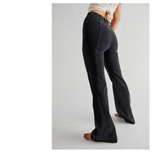 Free People - We The Free High Waist Florence Flare Jeans size 32